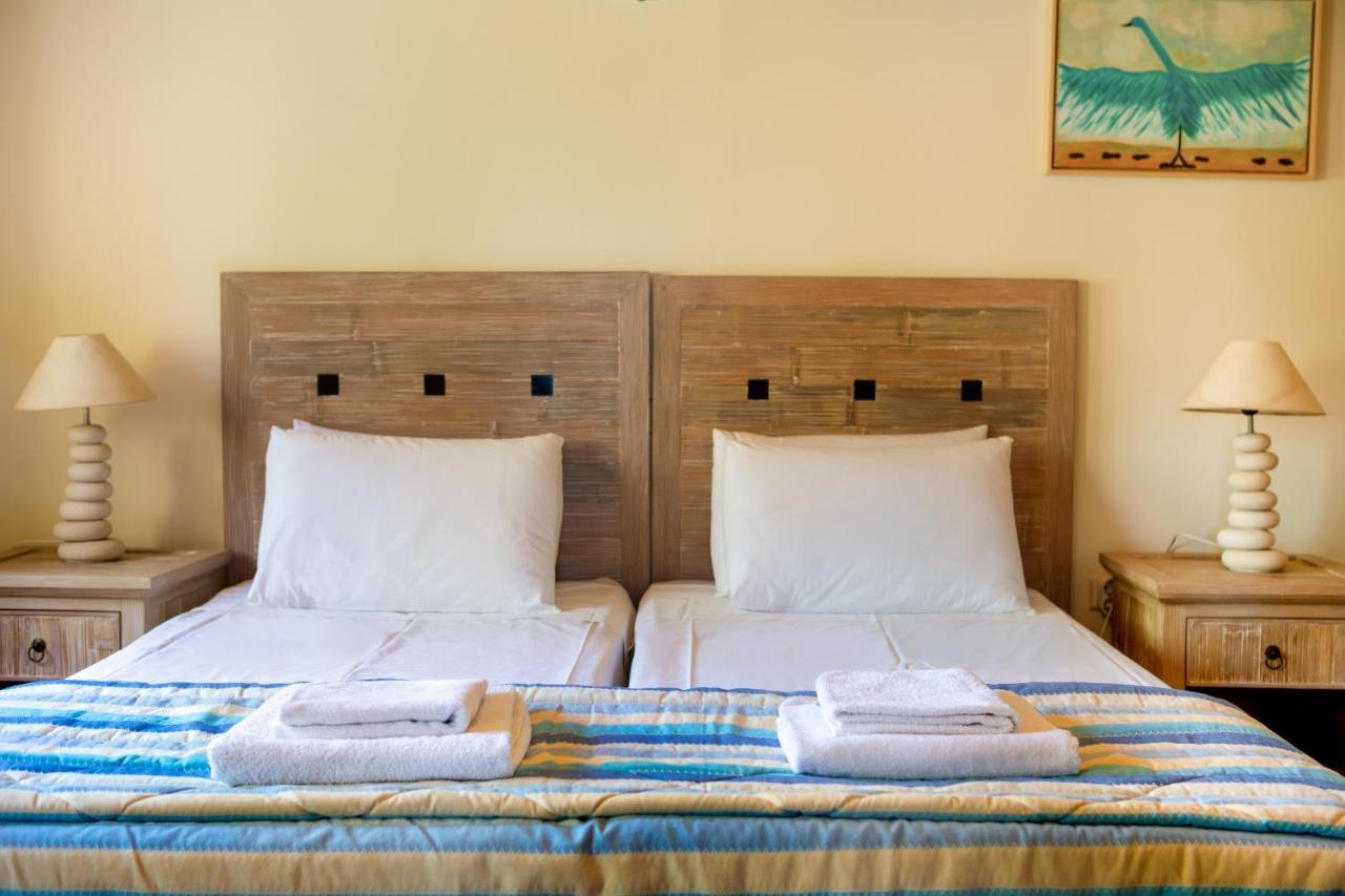 Villa Erontas - Private Heated Jacuzzi Makhairoí 外观 照片