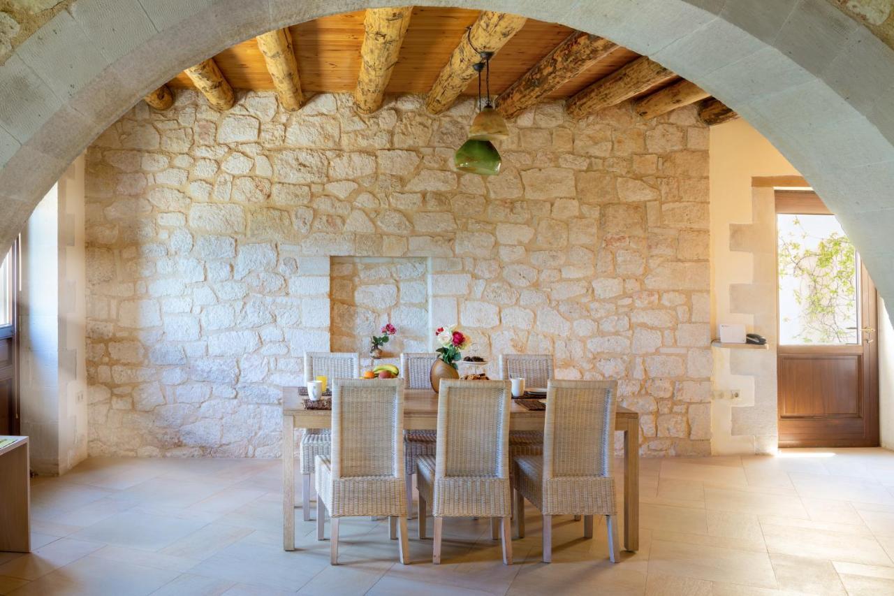 Villa Erontas - Private Heated Jacuzzi Makhairoí 外观 照片